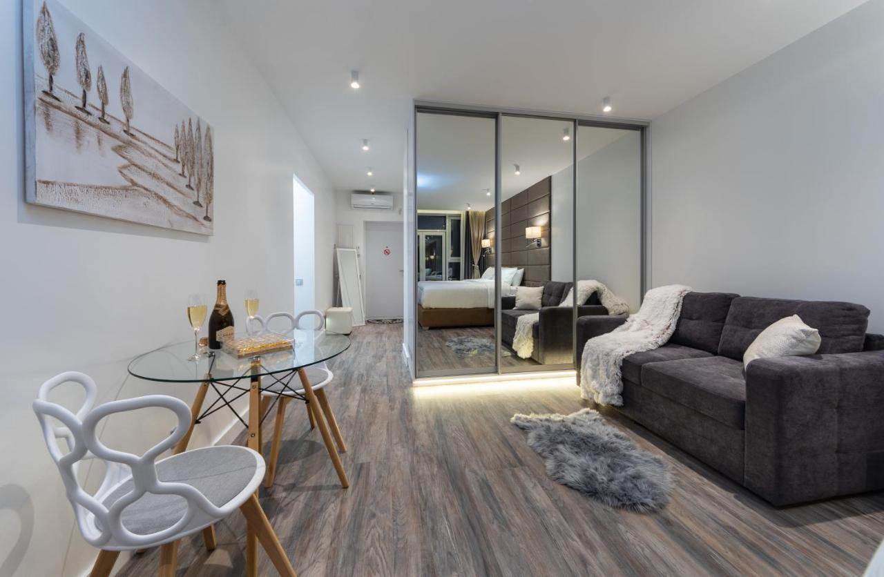 קייב Victory-29 Luxury Apartment Center מראה חיצוני תמונה