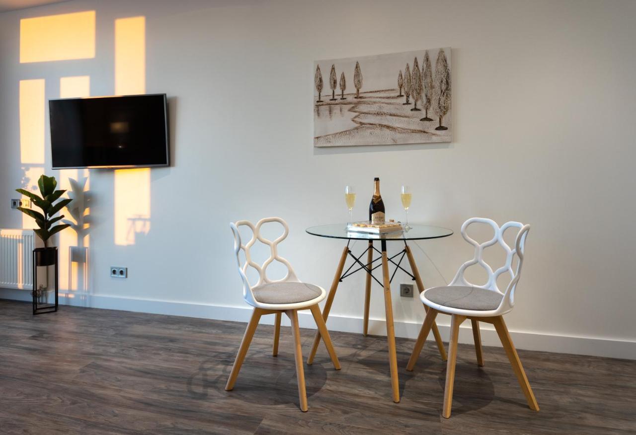 קייב Victory-29 Luxury Apartment Center מראה חיצוני תמונה